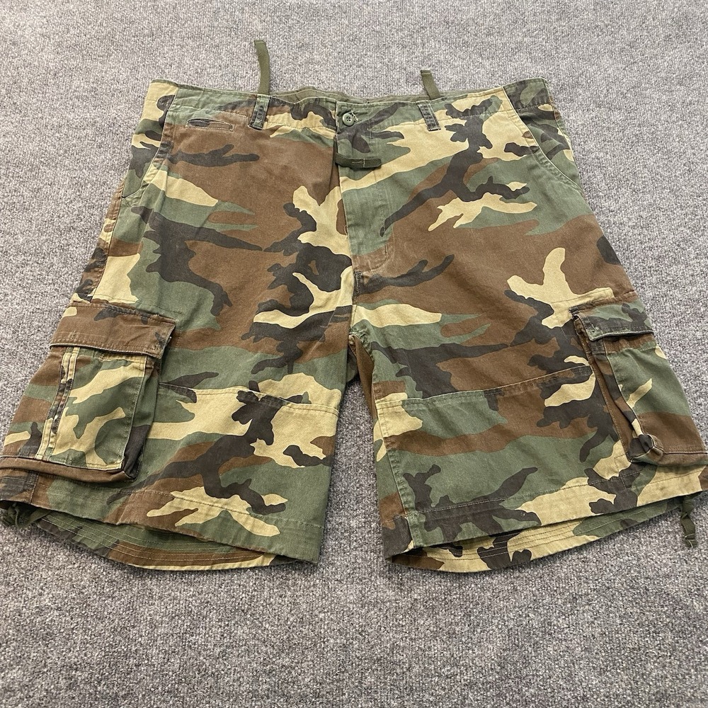 VTG Y2K Rothco Infantry Utility Camo Cargo Wide Leg Baggy Shorts Mens Size 2XL